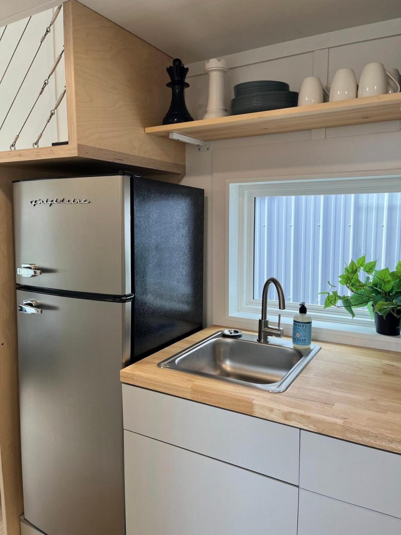 The Mockingbird Tiny Home เพอร์รี ภายนอก รูปภาพ